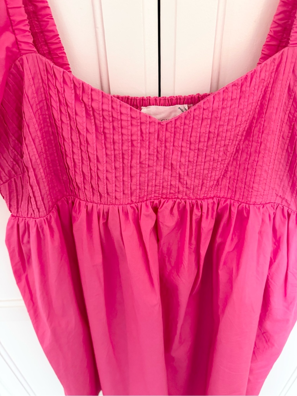 Hyacinth House Tuckernuck Fuchsia Puff Sleeve Smocked Babydoll Mini Dress L - Picture 3 of 6